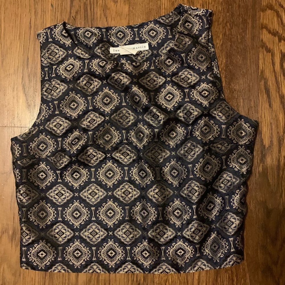 Patterned shirt